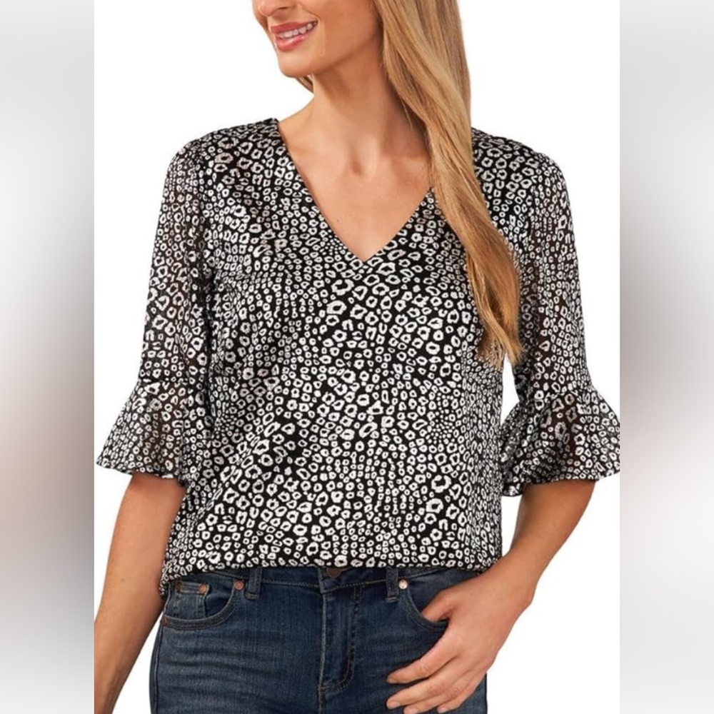 CeCe Black and White Patterned Blouse